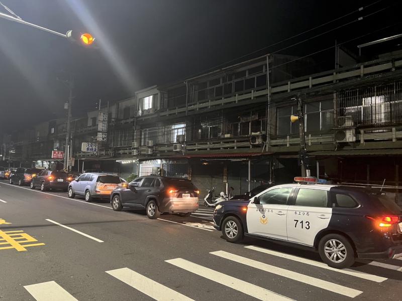 首見泰籍同鄉嫖客 嘉義縣警局鐵腕掃蕩「三線路」豆干厝 查獲十九名娼嫖  