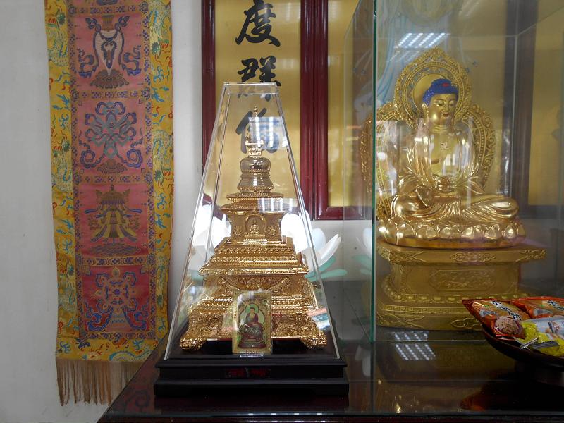 諾那.華藏精舍贈佳里榮家寶篋印塔