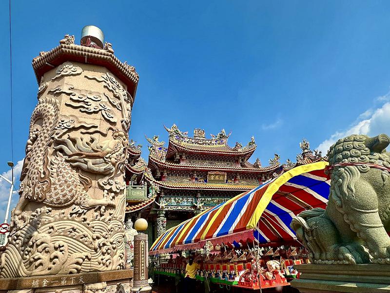 高雄市睢陽飛鳳宮普渡法會 結合企業力量關懷罕病雷特氏症家庭