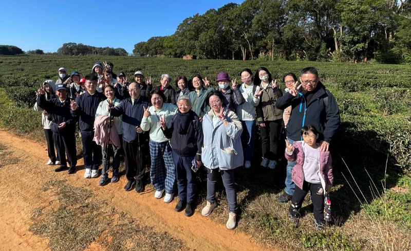 深耕苗栗三義三周年 三義慈濟中醫醫院茶山健行慶祝