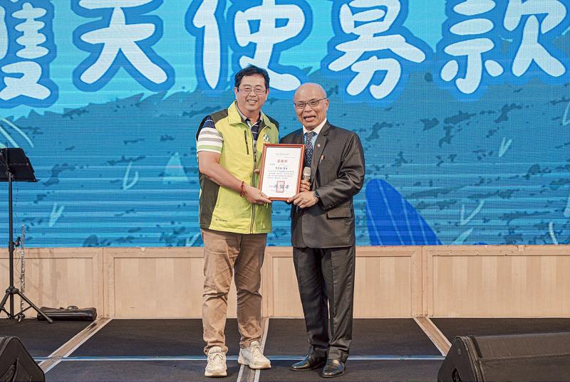 讓尊嚴成為選擇，不再讓照護者走入絕望