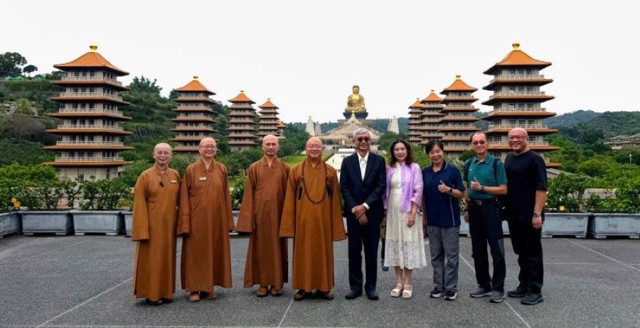 高雄秀傳院長拜會佛光山　攜手推動高齡醫療與長照合作