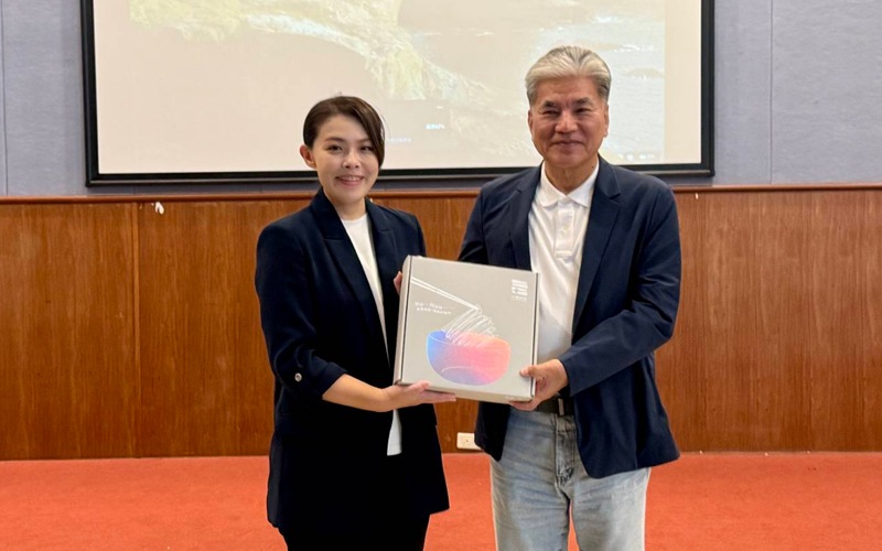 main news photo