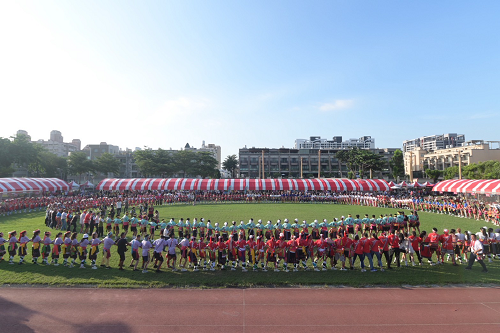 高雄阿美族文化節千人圍舞　祈福花蓮光復重建家園