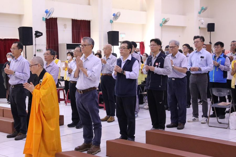 中油公司煉製事業部大林煉油廠為延續傳統習俗並感恩社會、舉行「中元祈福法會」