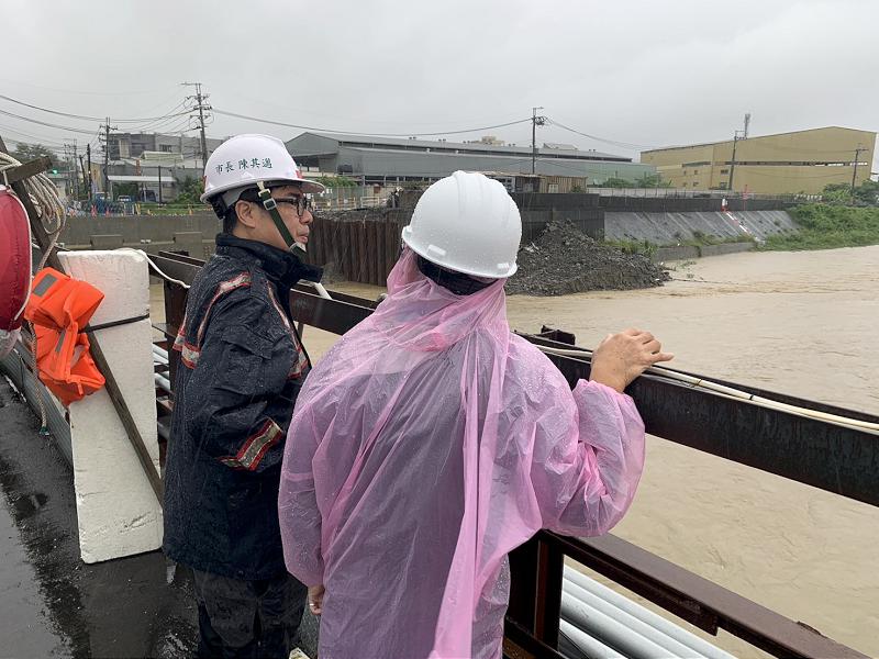 main news photo
