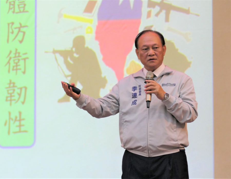 2025南方領袖教育學院 季連成政委高雄首講 青年學子熱烈迴響