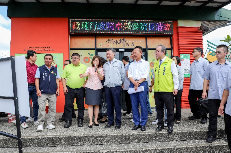 行政院長卓榮泰視察嘉義縣番路鄉農會　中央地方合力推動柿子產業升級