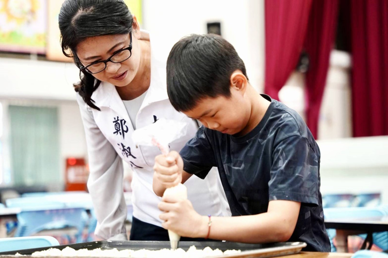 近500位大小朋友共享手作樂趣 太保市公所辦理親子手作創意體驗