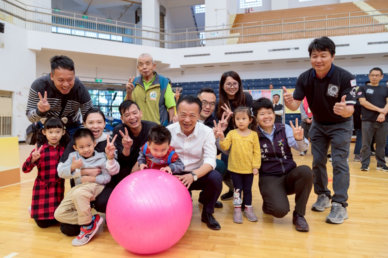 親子、勞工組團熱鬧競賽 嘉義縣114年度勞工趣味運動會