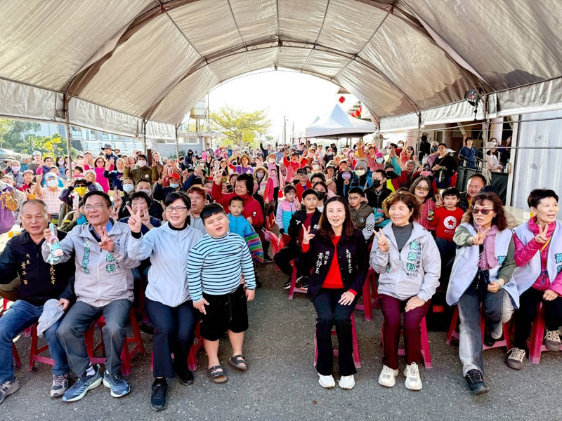 2026新年好彩頭 嘉義太保市公所偕同地方舉辦「拔蘿蔔、迎新春」食農體驗行動
