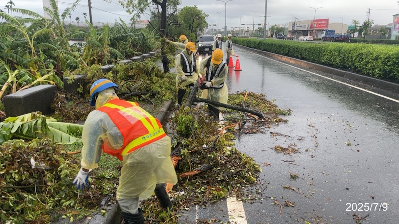 全市主要幹道全數恢復通行 丹娜絲颱風重創嘉義市 市府啟動四階段復原行動
