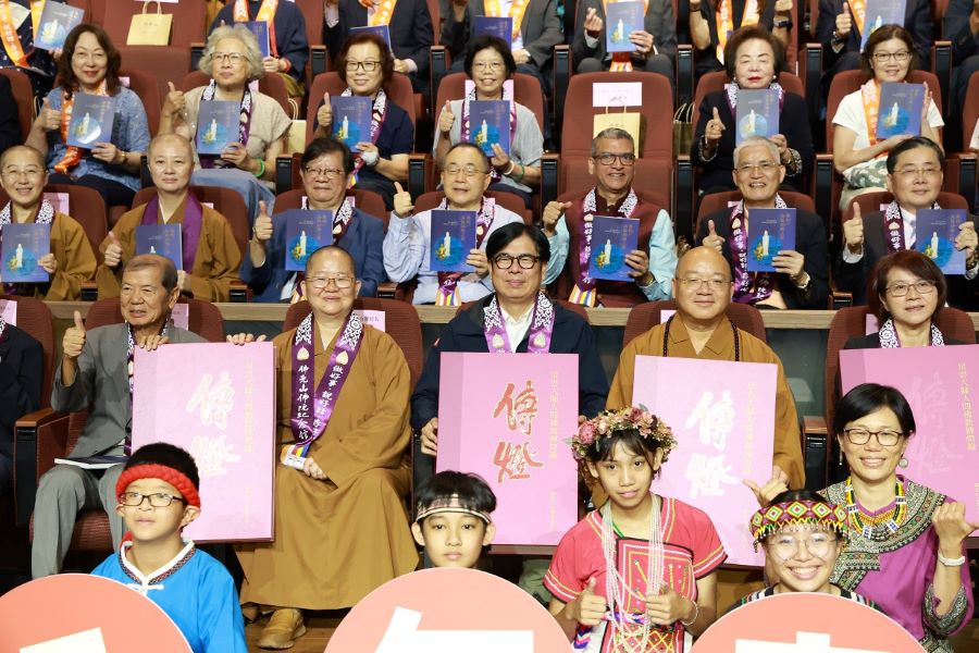 出席佛光山書展暨蔬博會開幕 陳其邁感謝佛光山致力推動環境永續