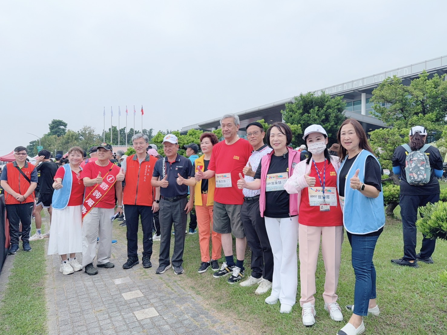 屏東縣國際蘭馨交流協會舉辦「113反家暴公益暖身遊行」　