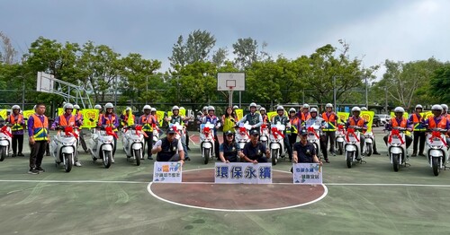 台南環保局250輛電動機車今上線清掃市區道路