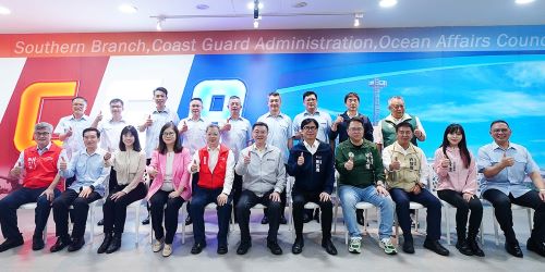 行政院卓院長視察興達港海巡基地 1500億特別預算打造海巡為國家安全支柱