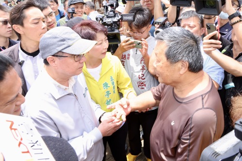 閣揆視察台南後壁水患區宣布啟動雲嘉南前進指揮所