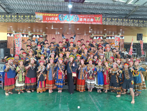 高雄茂林豐年祭熱鬧登場 百人勇士舞震撼全場 小小獵人營體驗文化傳承