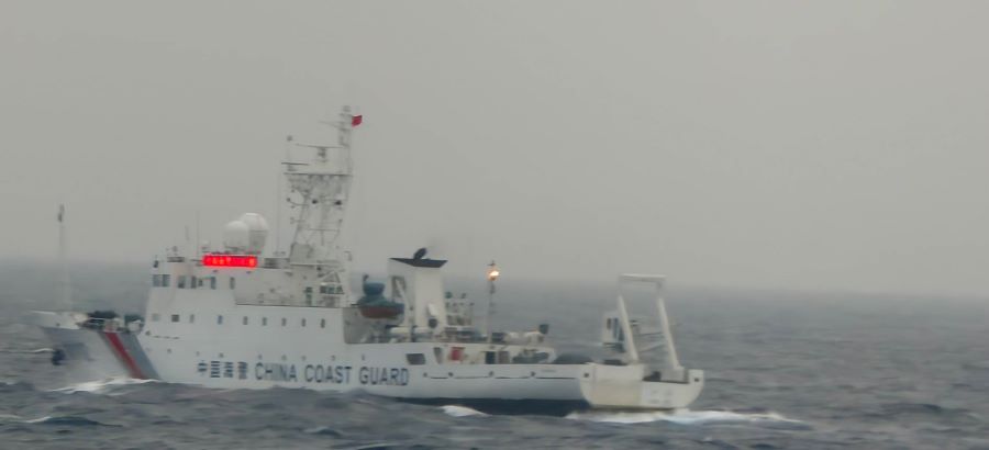 中國海警船關閉AIS侵擾東沙海域 海巡調派「巡護八號」全程監控驅離