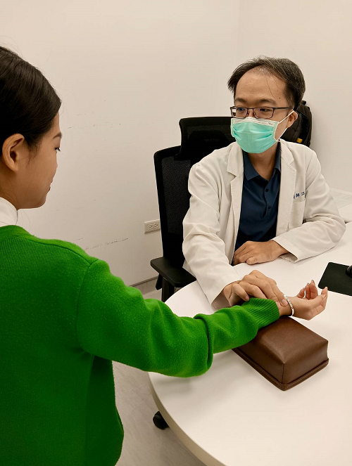 愛吃甜食、喝冷飲導致過敏性鼻炎　中醫治療2個月改善生活品質