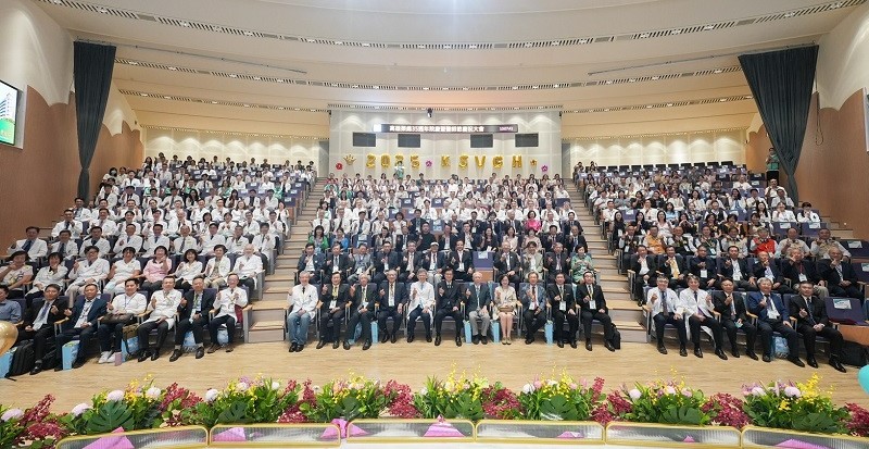 高雄榮總歡慶35週年慶典  表揚優良醫師  共創永續醫療