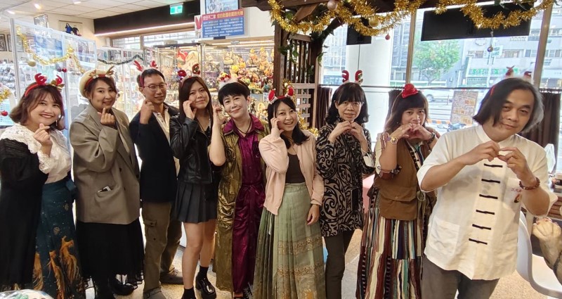 金田不二家攜手琲行天團 占卜聖誕大受動漫迷喜愛