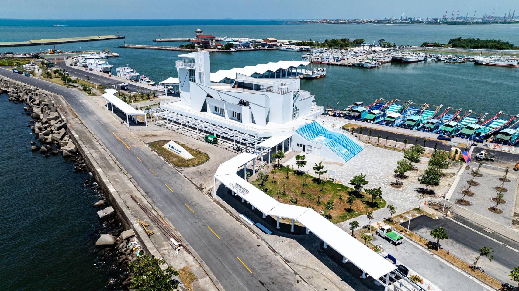 民營大福航運暫時停航 旅運中心服務不中斷