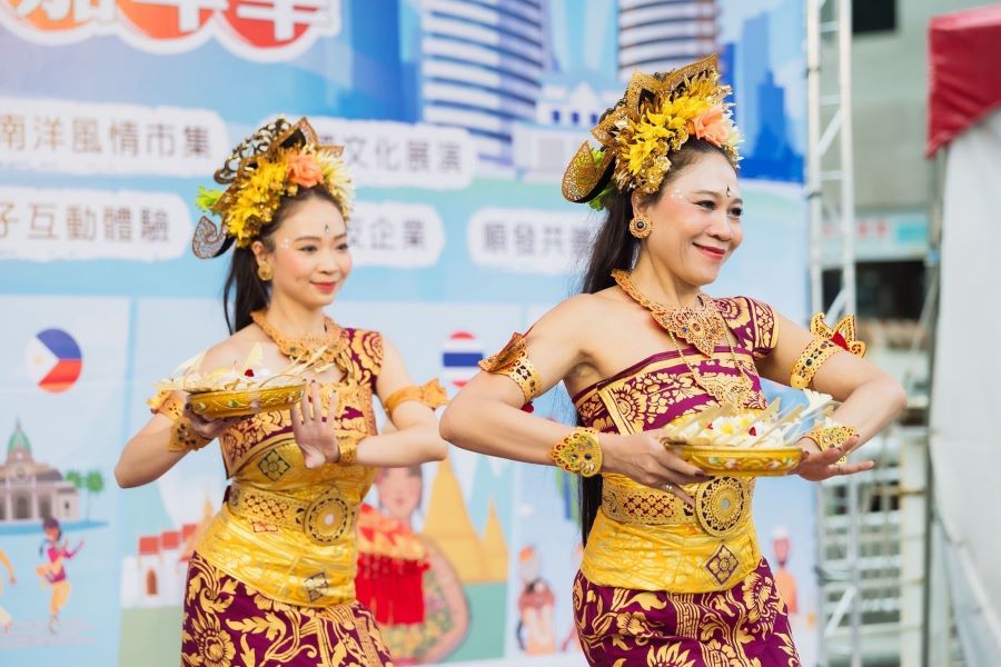 印尼、菲、泰駐台齊聚!南國文化嘉年華化身小東南亞 湧入上千人潮