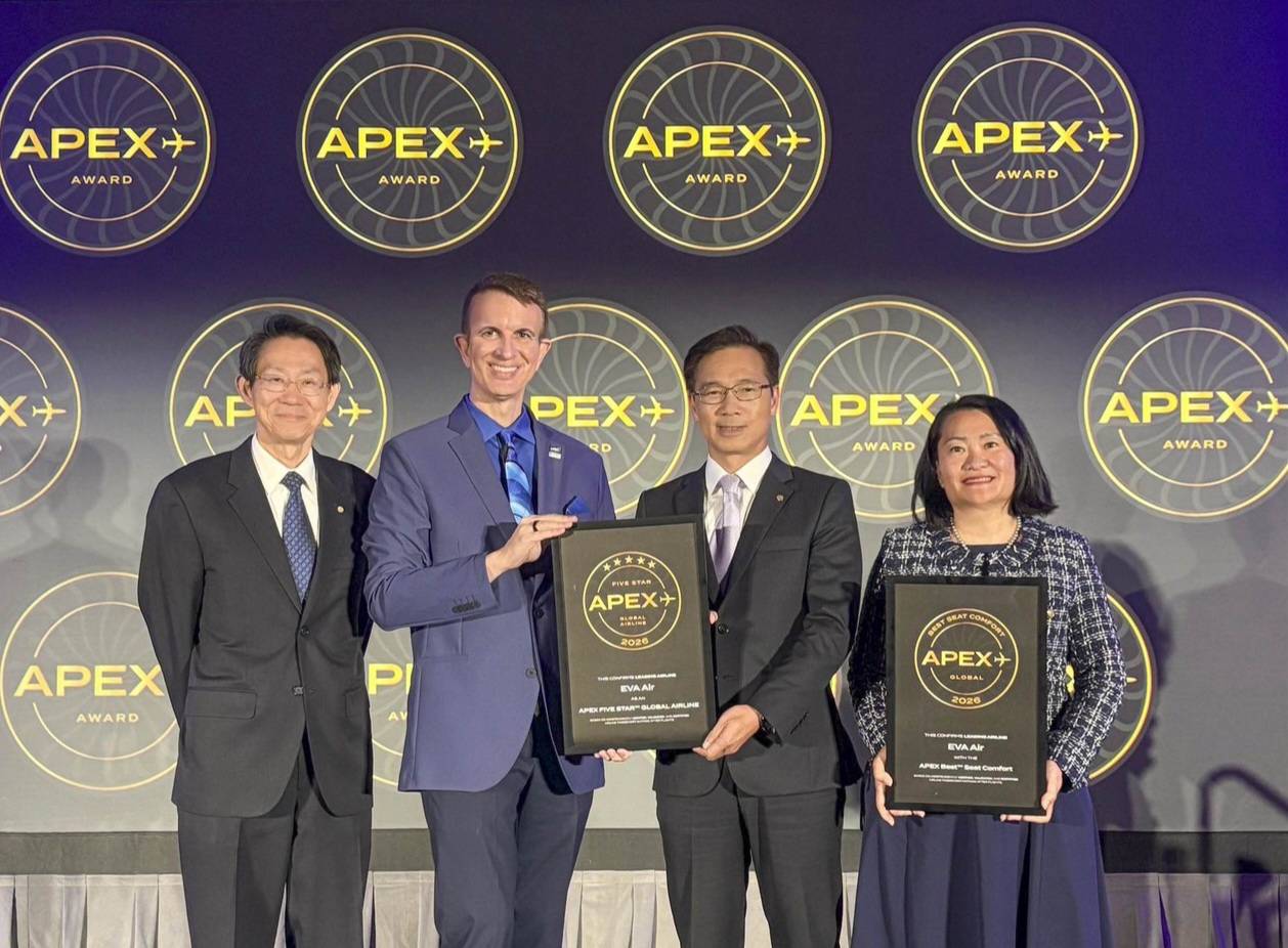 長榮航空榮獲APEX全球五星級航空公司&最佳座椅舒適度兩大獎項