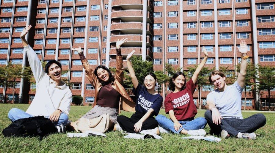 CWUR世界大學排名義守大學名列全球前8.3% 融合科技與就業雙軸 打造新世代人才