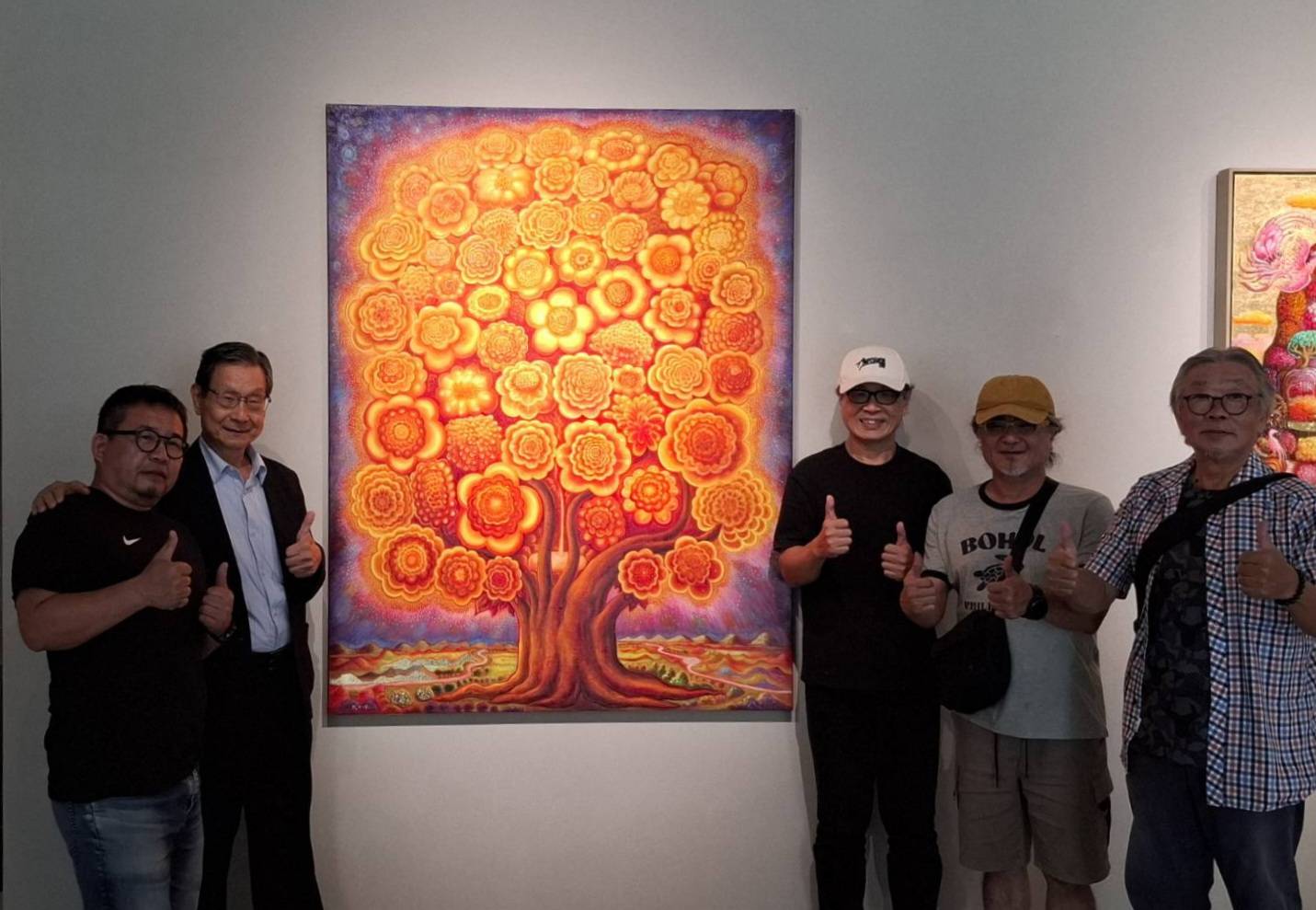 用畫筆，勾勒出萬物的靈性光暈 「萬物有靈光」—張立曄個展