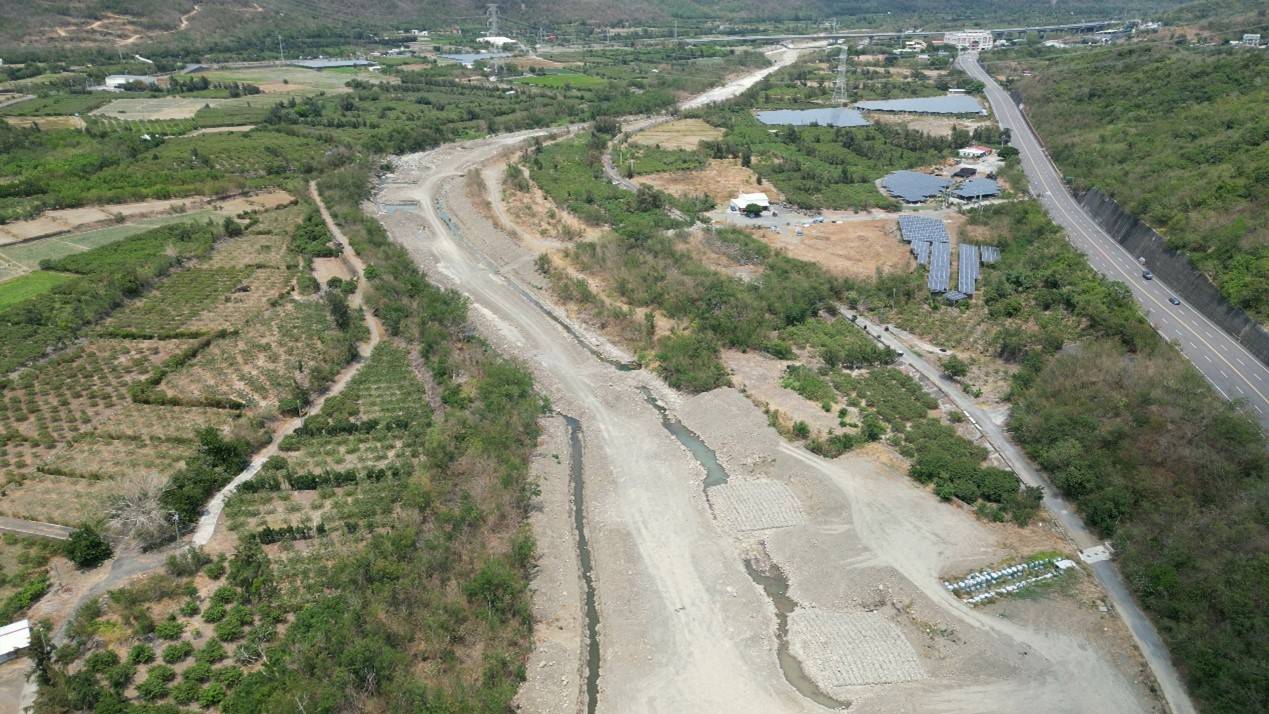  「楓港溪堤防改建工程(0k+594~2k+050)」開工  降低枋山鄉楓港村淹水威脅