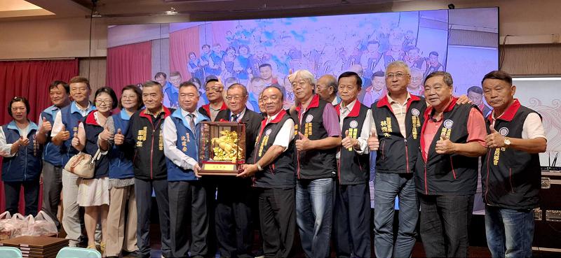 屏東福建同鄉會舉辦第二十五屆會員大會 郭聰敏理事長圓滿交棒