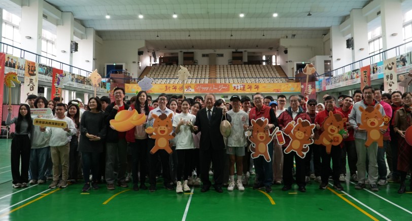 正修科大迎新春國際學生齊聚慶馬年 萬事好彩頭好運馬上來活動熱鬧登場