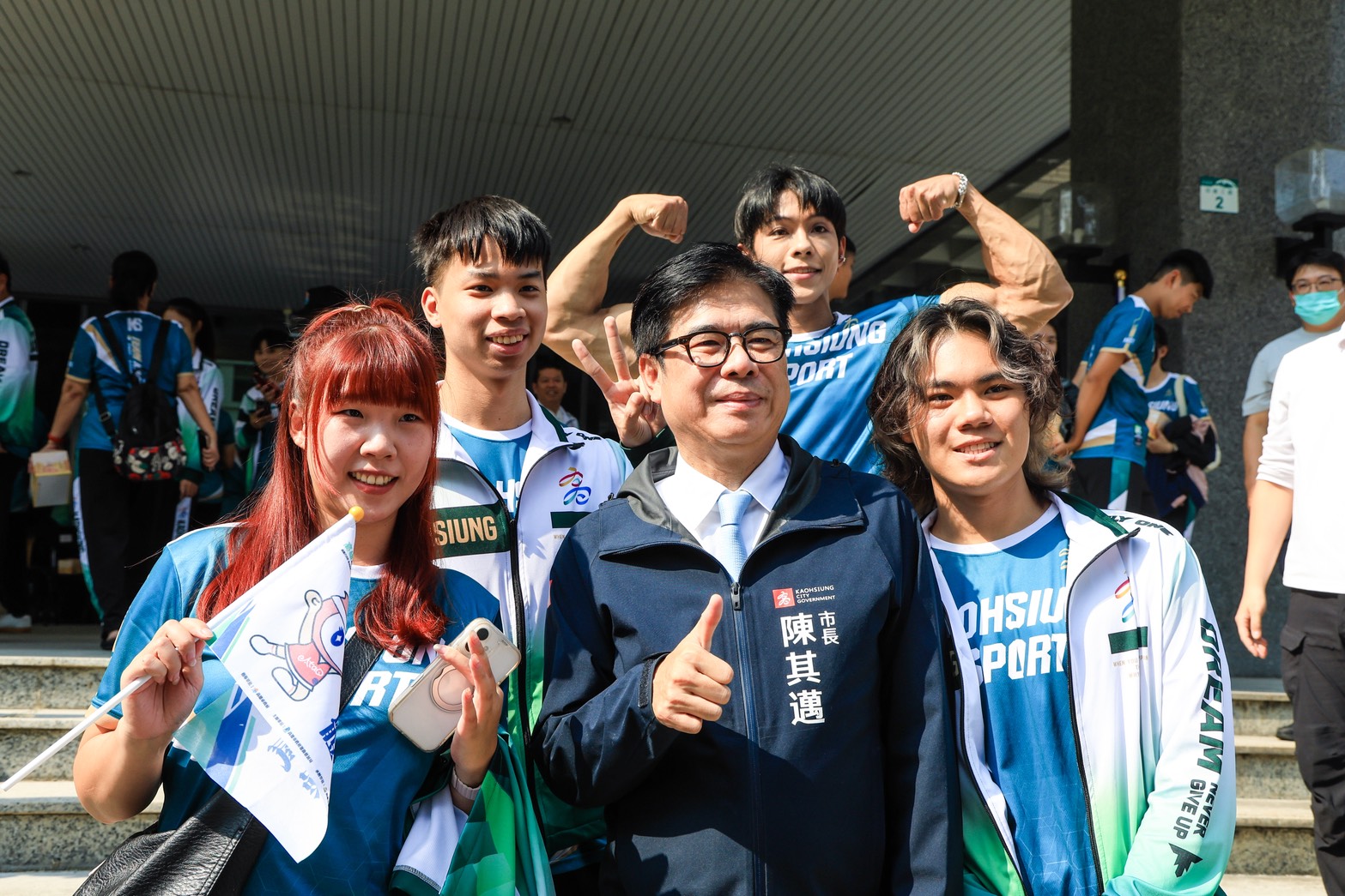 全民運賽前摘13金 金牌數暫居六都第一 陳其邁授旗勉勵選手延續氣勢、再創佳績