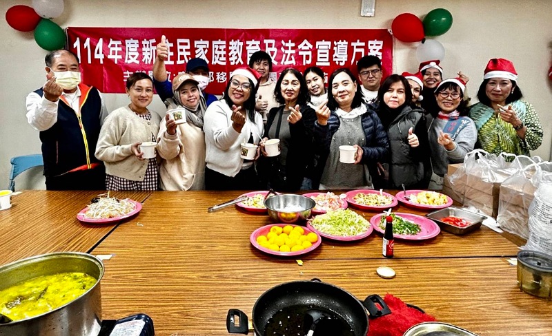 歡度聖誕及元旦佳節 移民署邀新住民手作印尼黃金雞湯