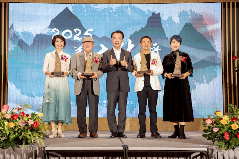 第4屆嘉義文化獎得主-蔡振南、王瓊玲、郭玉雯、陳政宏