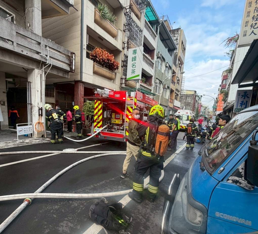 屏東市廈門街一處住宅發生火警
