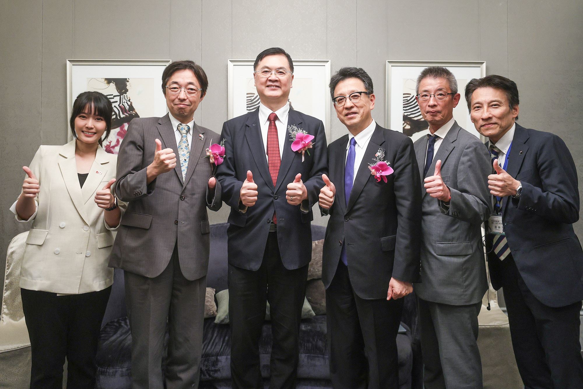 main news photo