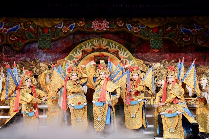 台南舉重館轉型藝術館今開館明華園戲團營運