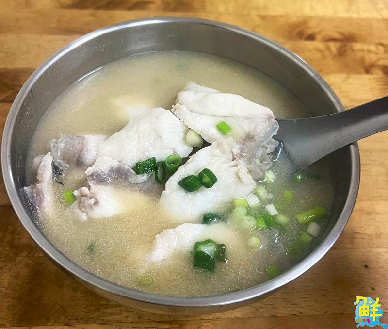 這美味太超𩼣！ 阿宏𩼣魚湯  在地30年的熱河絕妙小吃