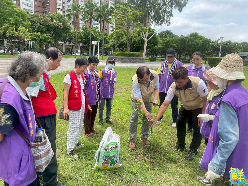 綠意盎然！高市榮服處舉辦綠美化活動 展現社區關懷