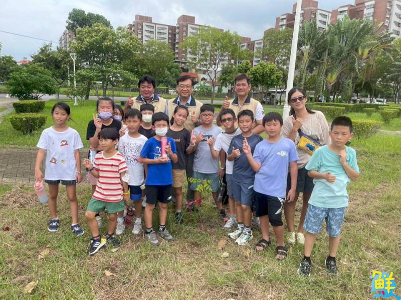綠意盎然！高市榮服處舉辦綠美化活動 展現社區關懷