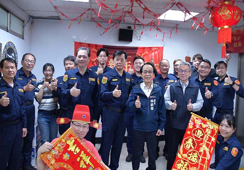 高市府訪視交大贈禮慰勉執勤人員辛勞 肯定榮獲機關與個人獎項表現