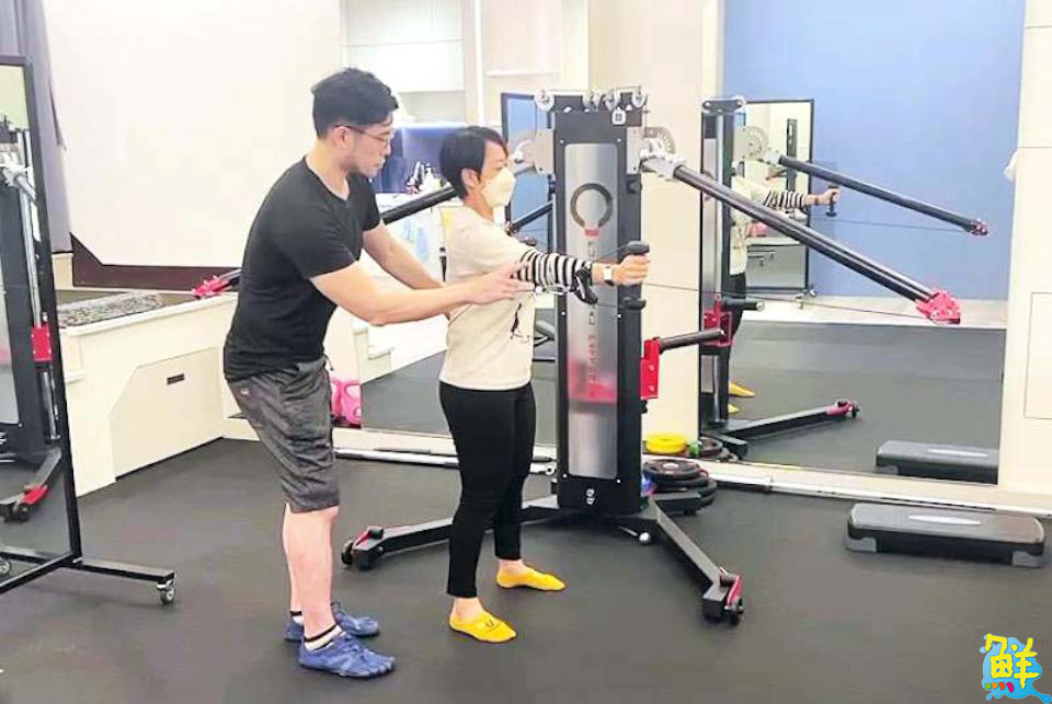 從身走進心  與情緒和解 韋賀鈞老師的心靈哲學：動起身體、整合內在、活出自我