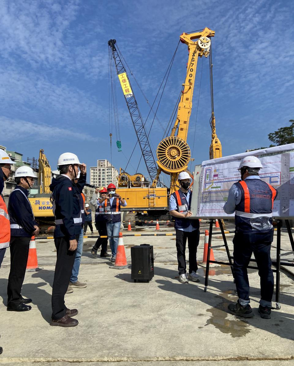 高捷黃線Y16站主體工程啟動 捷運局要求落實工安降交通衝擊