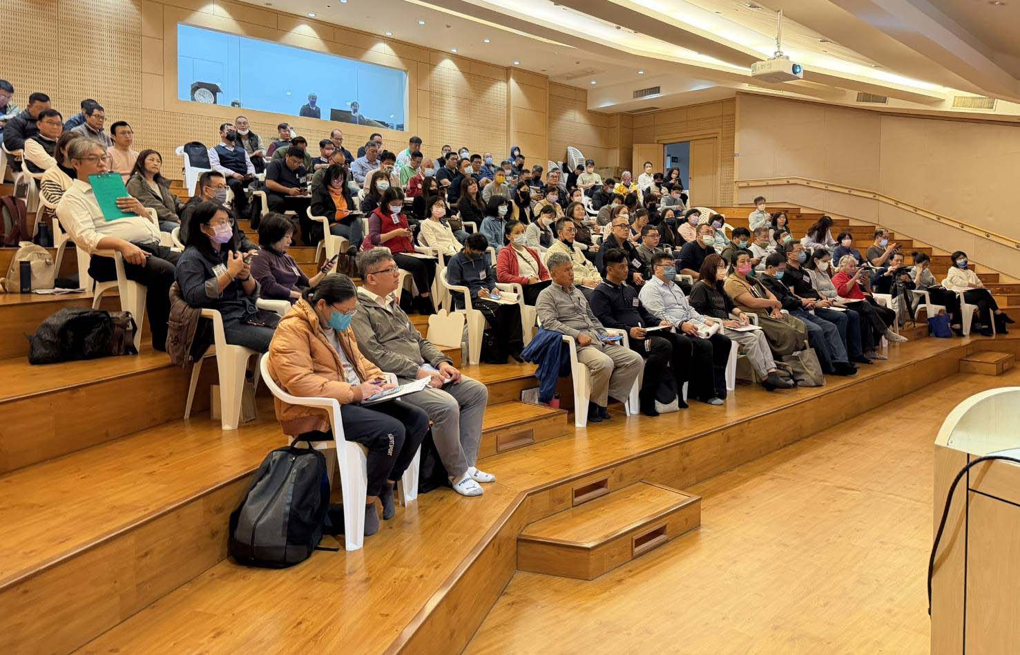 內政部國土署攜手高市工務局公寓大廈防災士南部場 慈濟基金會高雄靜思堂開訓