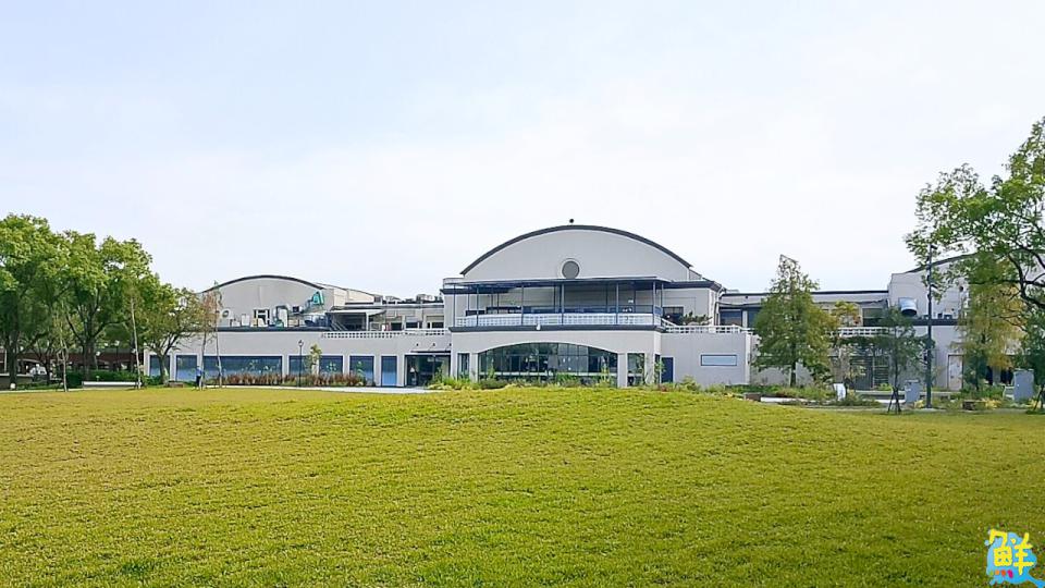 華麗升級!古坑服務區大地希望廣場盛大啟動 童話劇場與氣球展同步限時登場