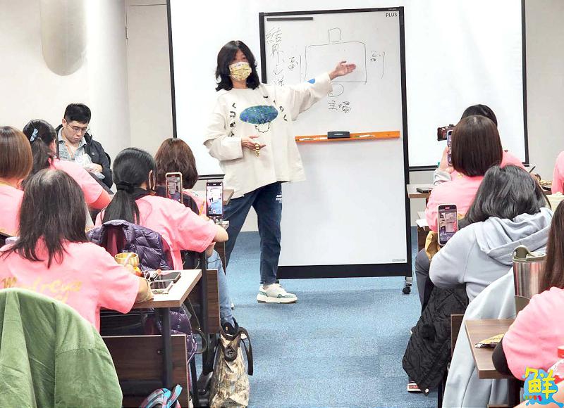 芸芸眾生心中的定海神針 陳懿瑱老師 引導大眾於茫茫塵世中走向安定