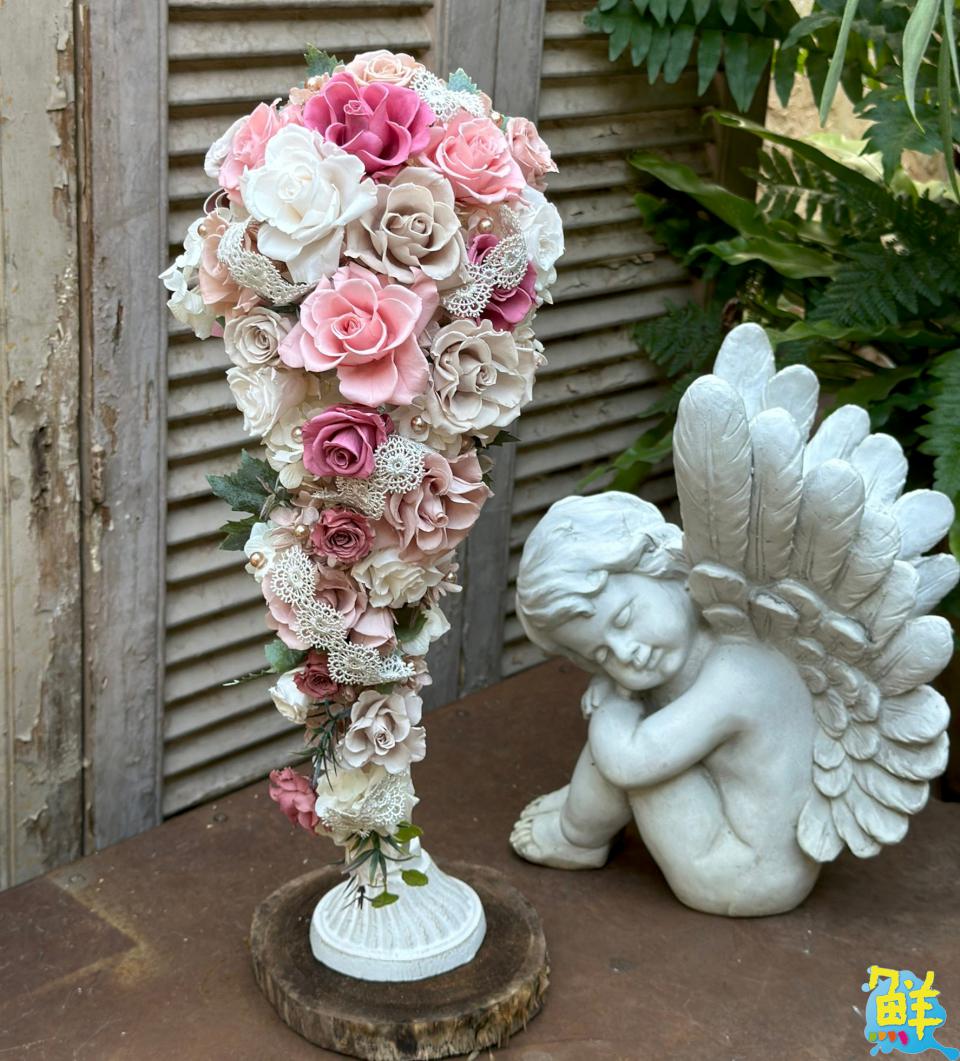 從數位依賴中抽離 重拾現實中的美好 梁維容Esther 以花藝與禪繞畫開啟社會反思